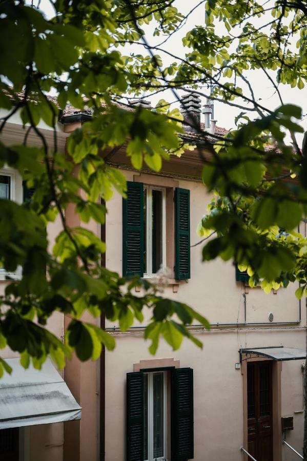 Appartamento Del Divin Pittore Urbino Luaran gambar
